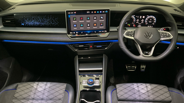 Volkswagen Tayron 2.0 TDI R-Line 5dr DSG7 [7 Seat] Diesel Estate